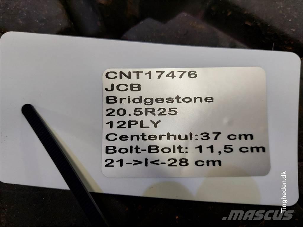 JCB 25 20.5R25 Opony, koła i felgi