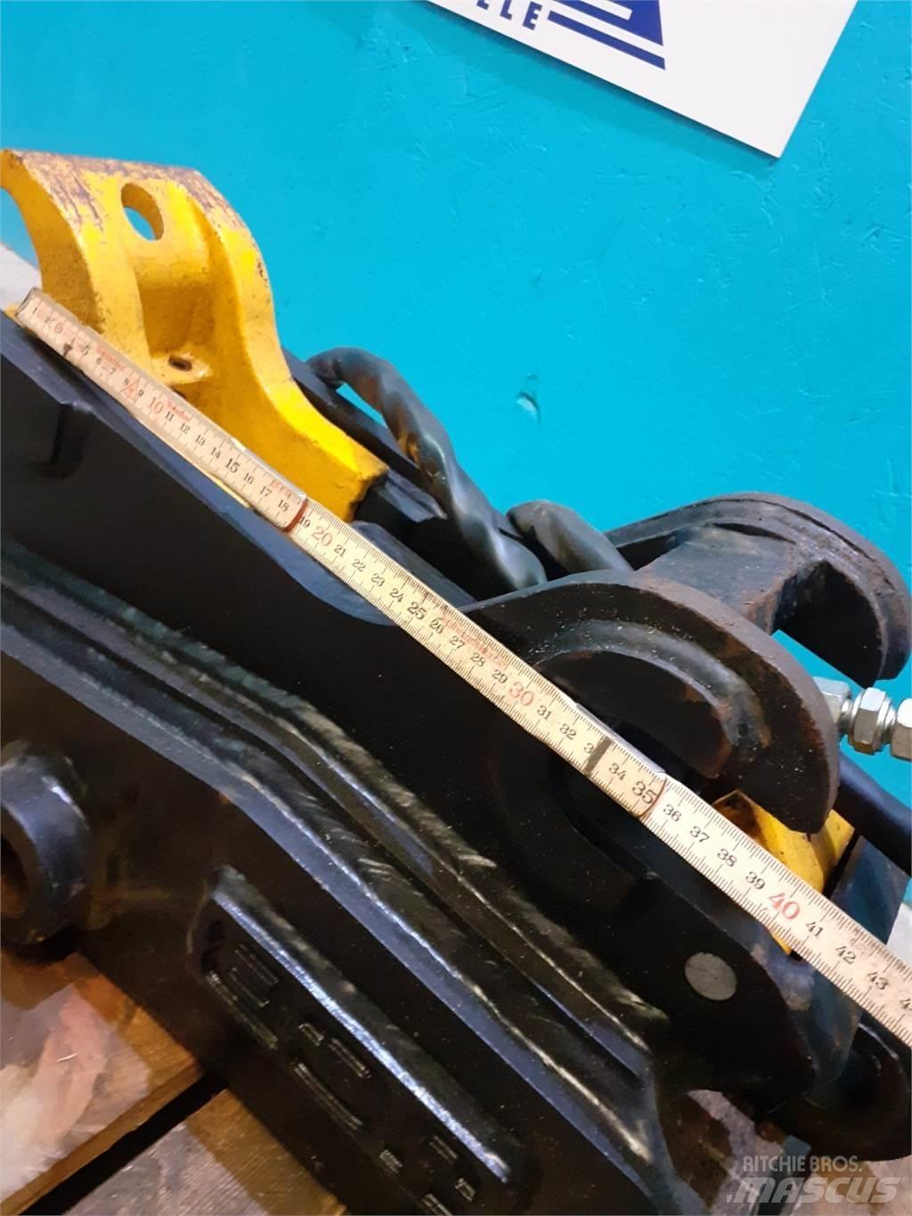 JCB 4CX Szybkozłącza