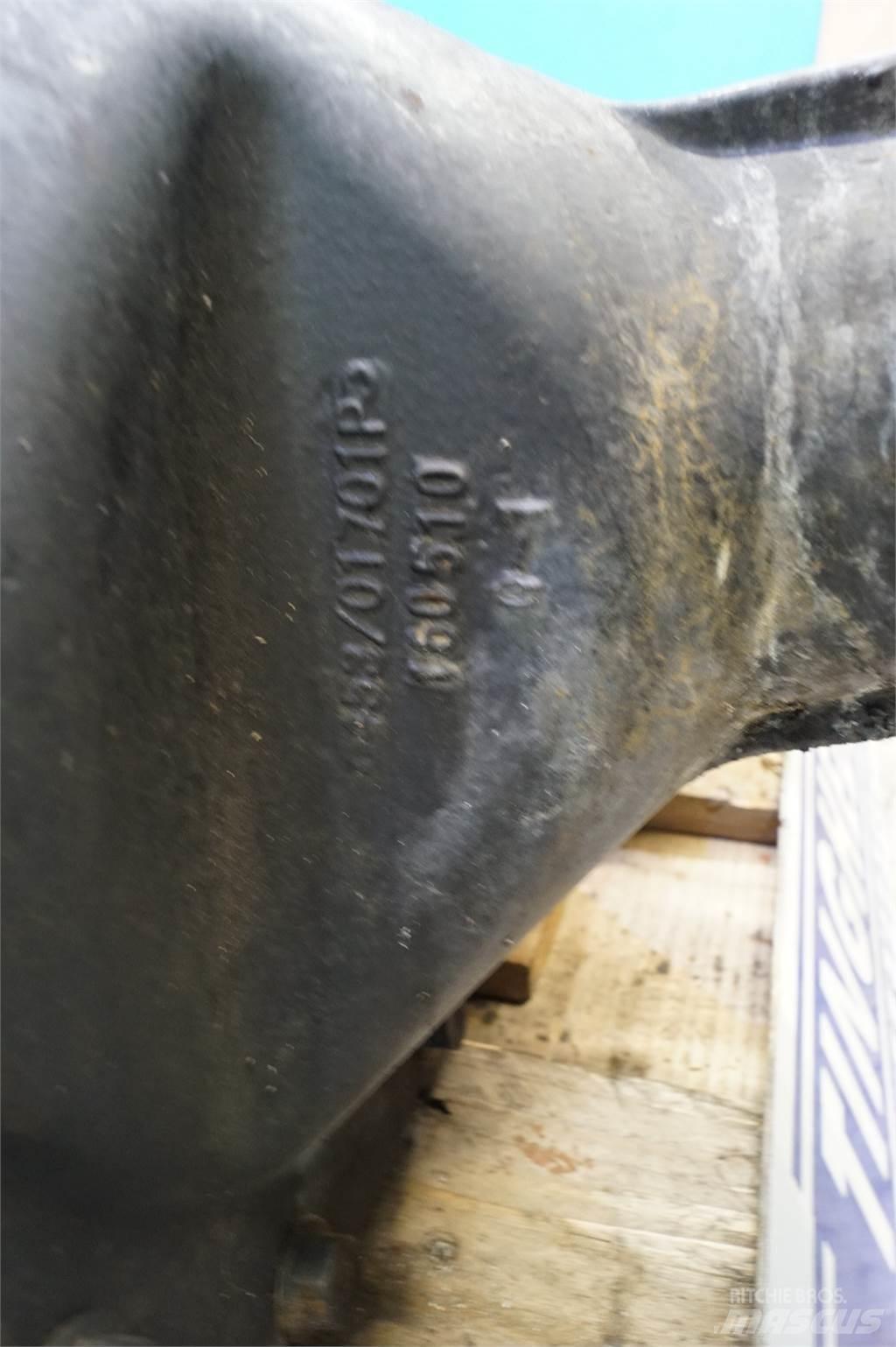 JCB 4CX Mosty, wały i osie