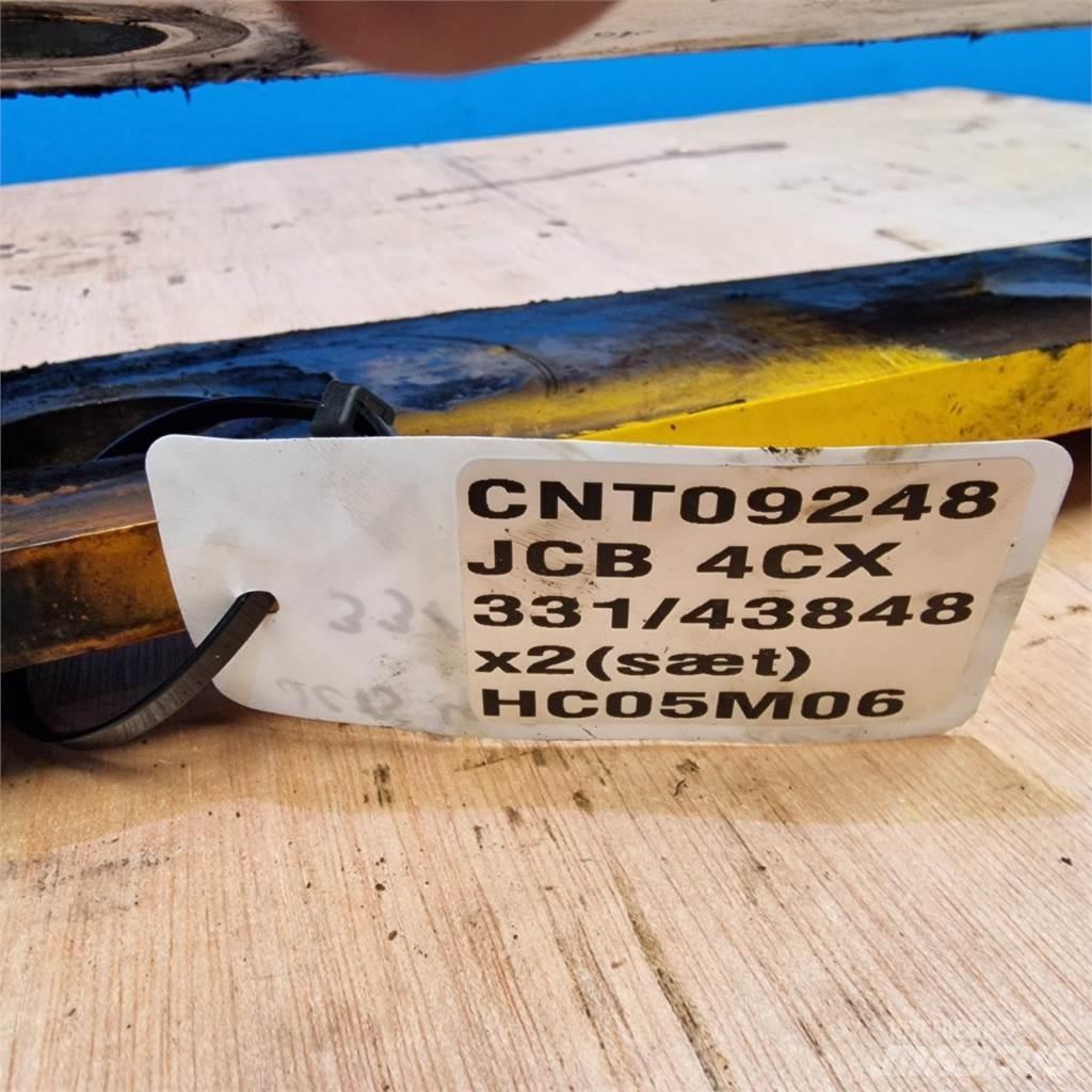 JCB 4CX Wysięgniki i ramiona