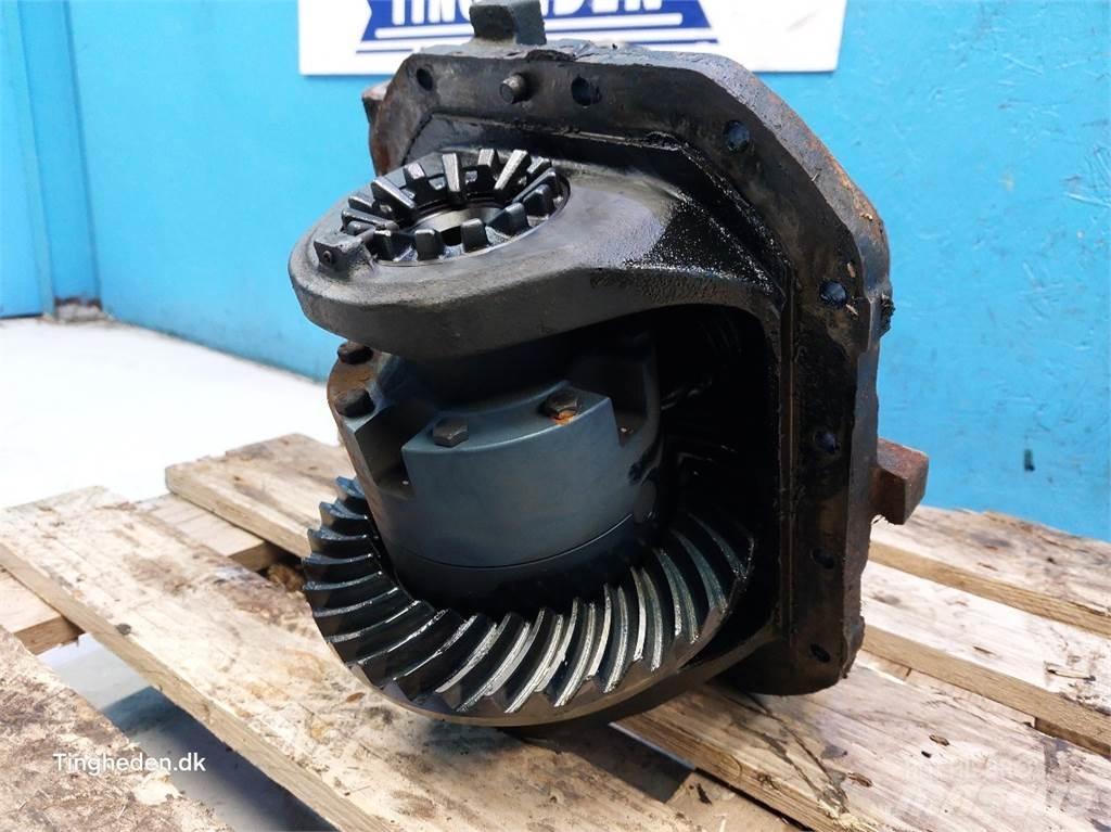 JCB 531-70 Przekładnie i skrzynie biegów