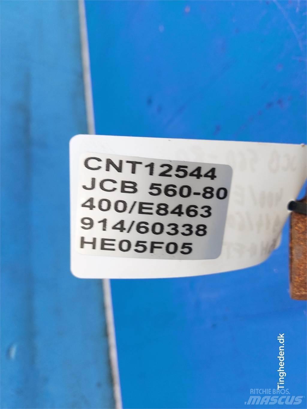 JCB 560-80 Przekładnie i skrzynie biegów