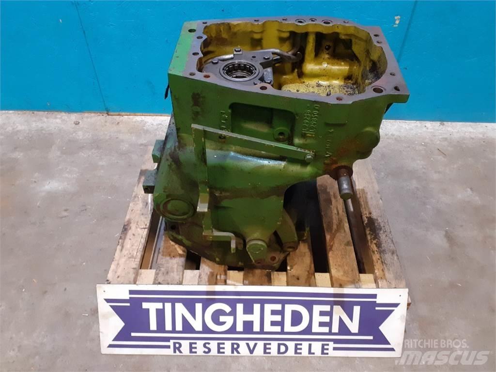 John Deere  Przekładnie