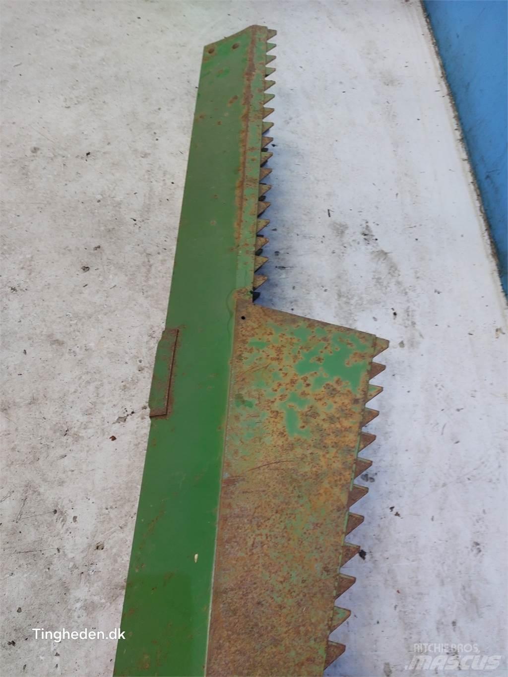 John Deere 1042 Akcesoria do kombajnów zbożowych