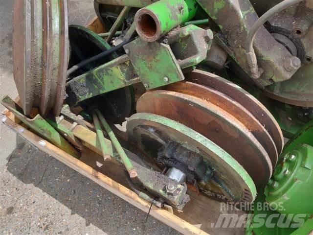John Deere 1075 Maszyny rolnicze - Inne