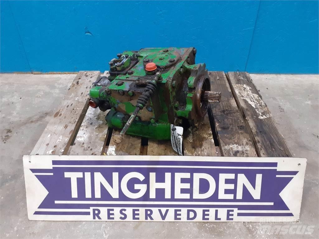 John Deere 1075 Hydraulika