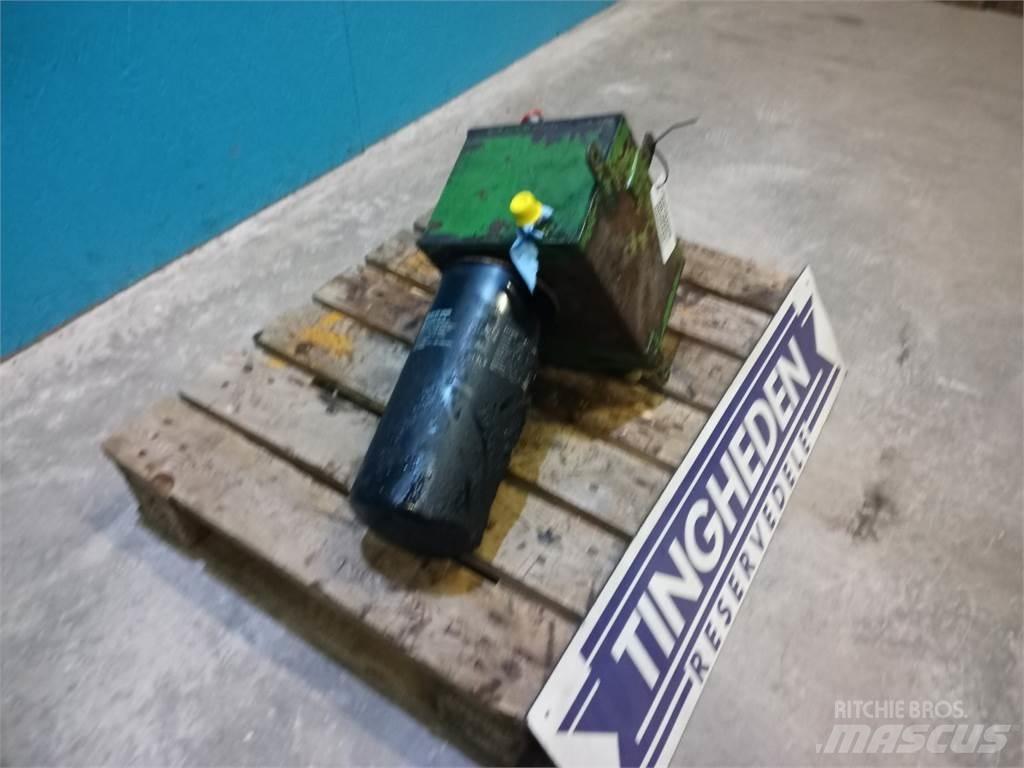 John Deere 1085 Hydraulika