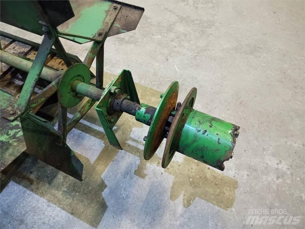 John Deere 1085 Piaskarki i solarki