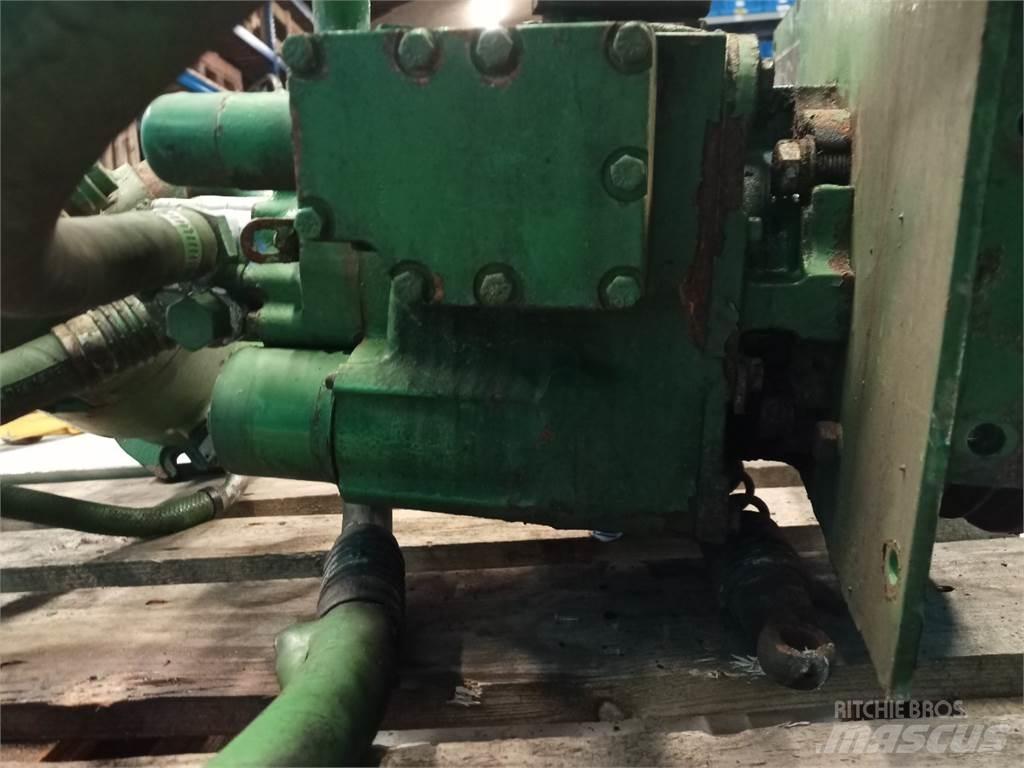 John Deere 1085 Hydraulika