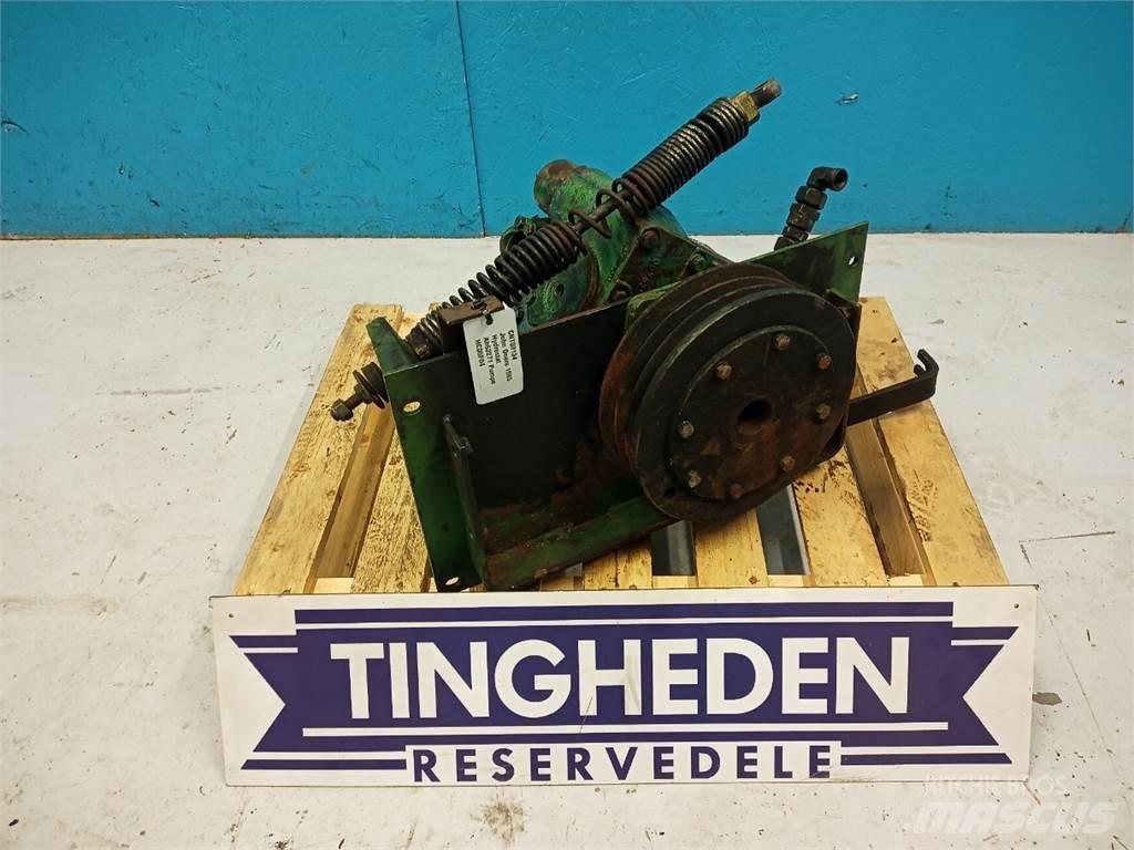 John Deere 1085 Hydraulika