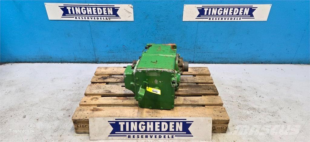 John Deere 1170 Przekładnie