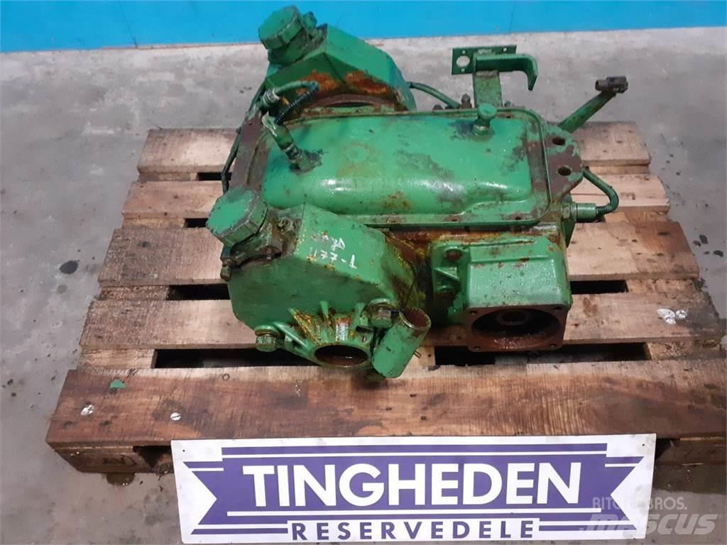 John Deere 1177 Przekładnie