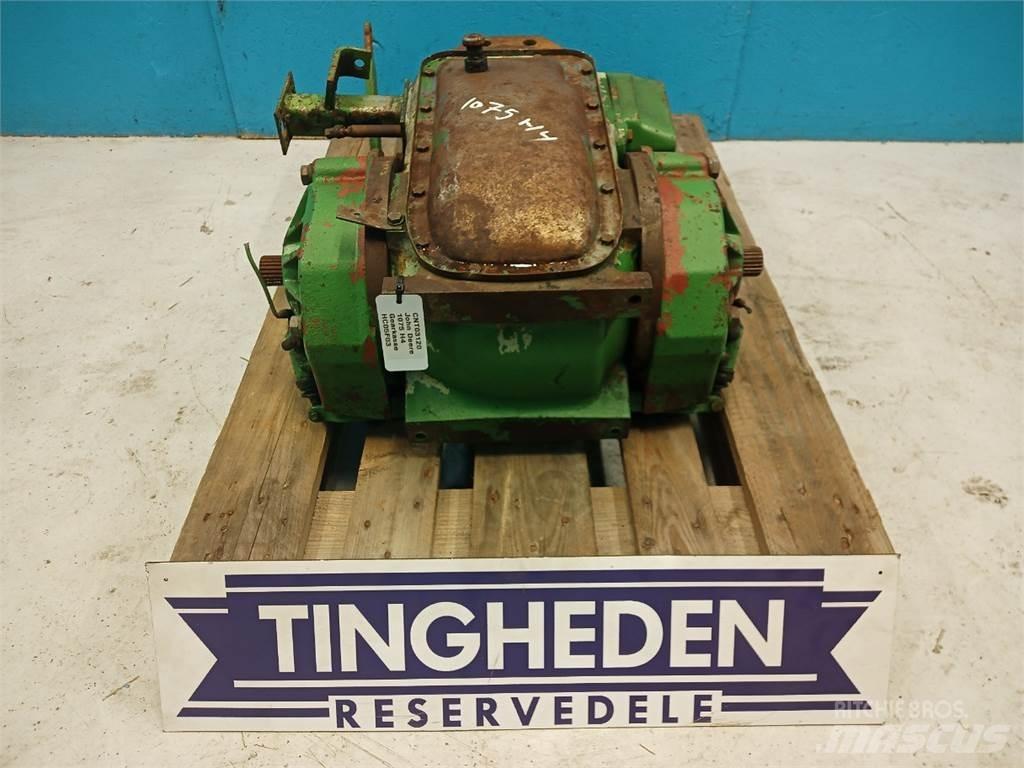 John Deere 1177 Przekładnie