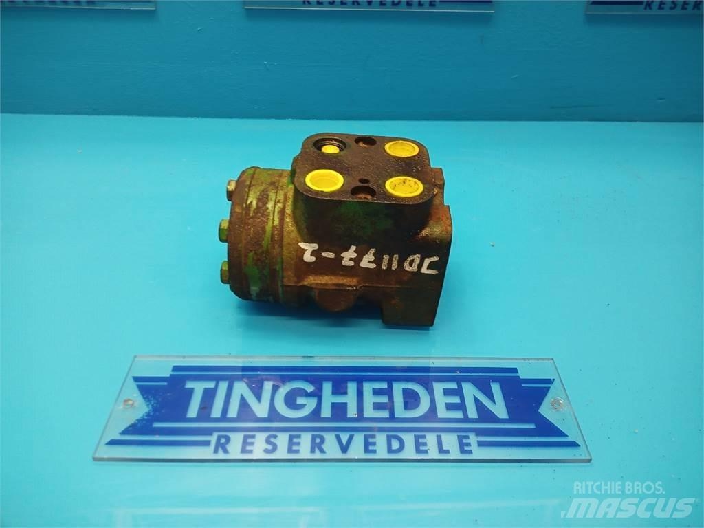 John Deere 1177 Hydraulika