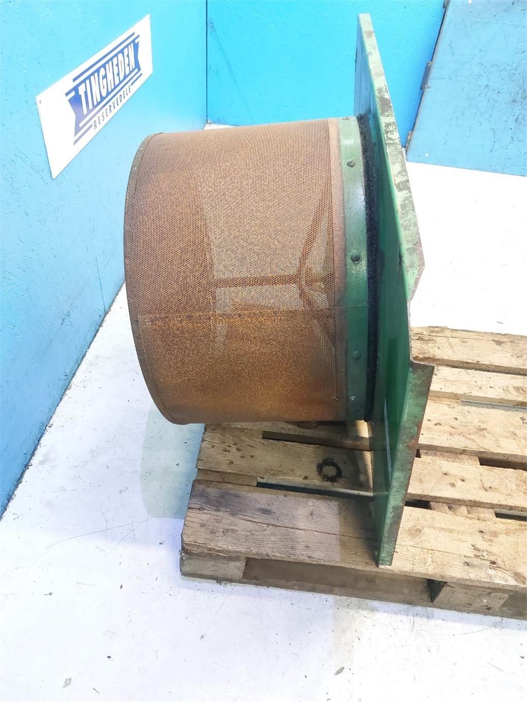 John Deere 1177 Silniki