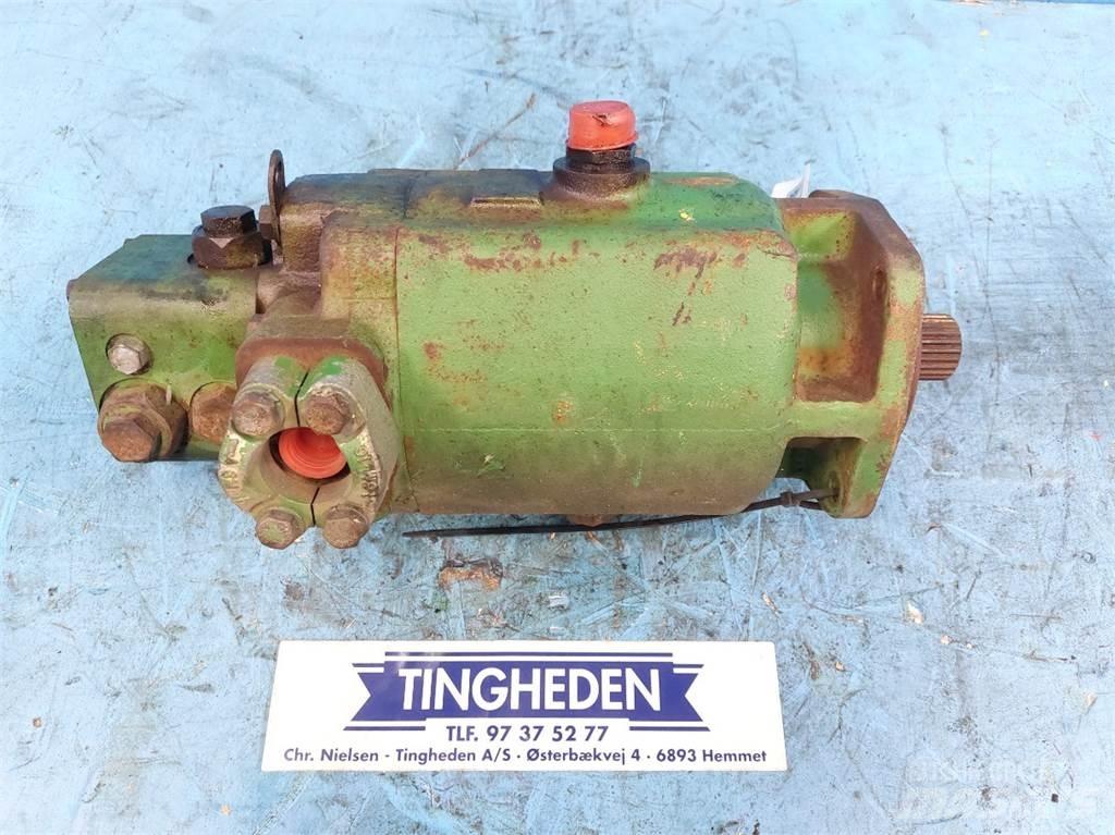 John Deere 1177 Hydraulika