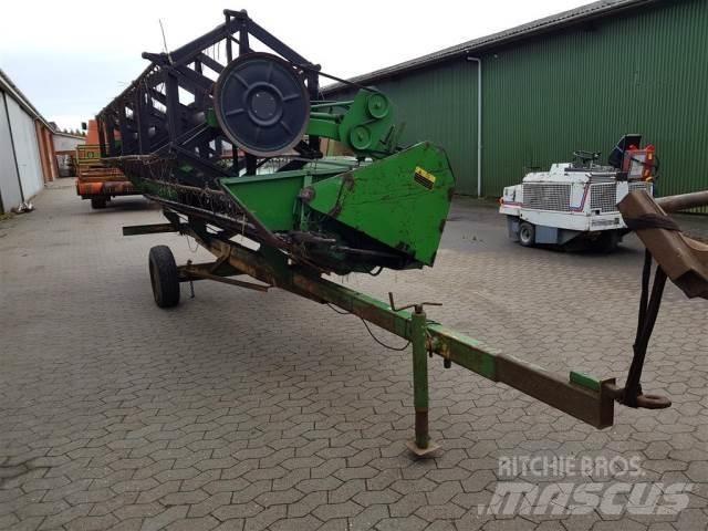 John Deere 16 Akcesoria do kombajnów zbożowych