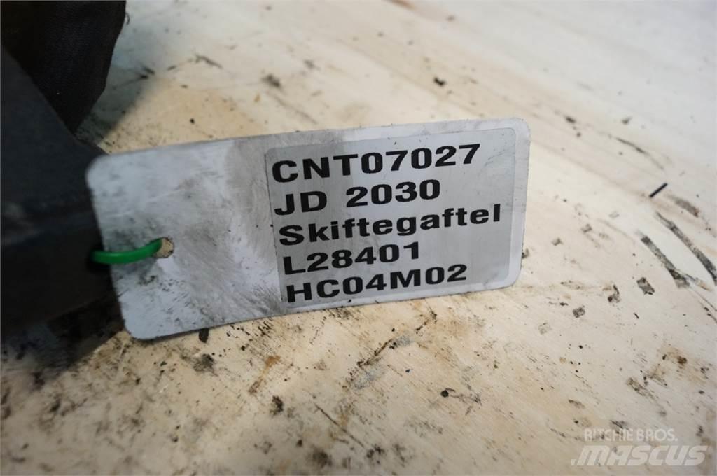 John Deere 2030 Przekładnie