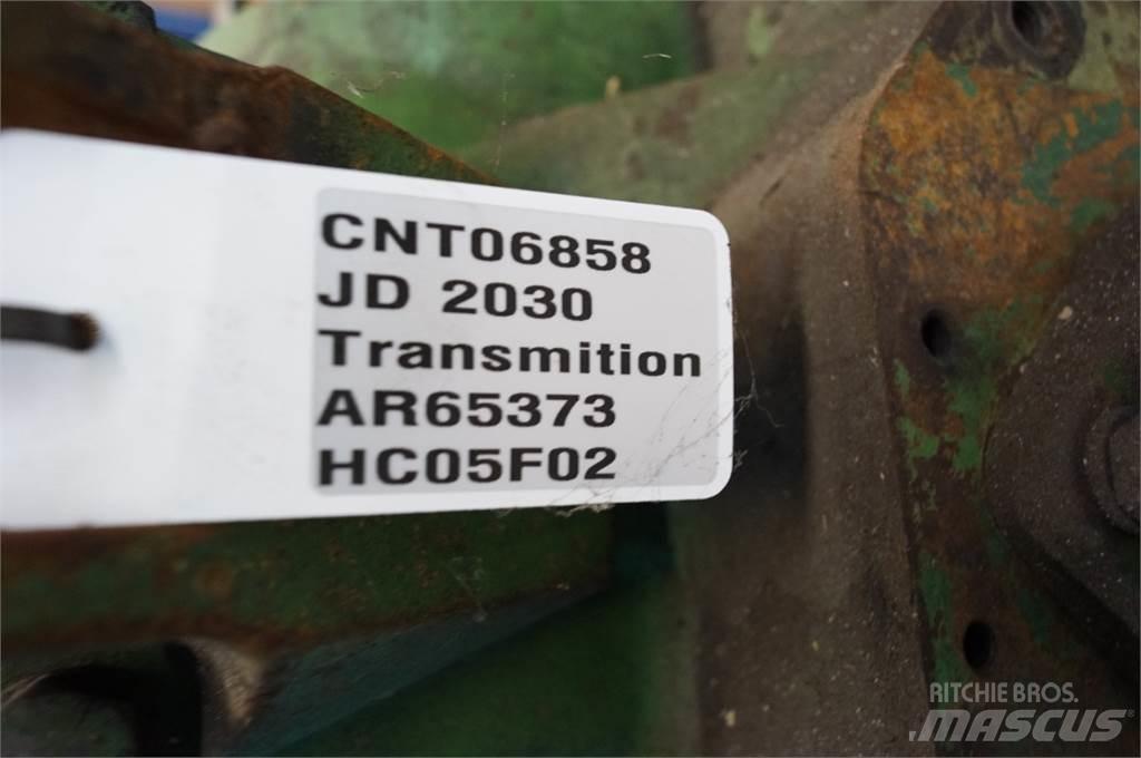 John Deere 2030 Przekładnie