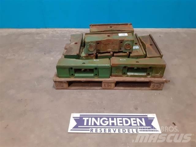John Deere 2040 Przednie obciążniki