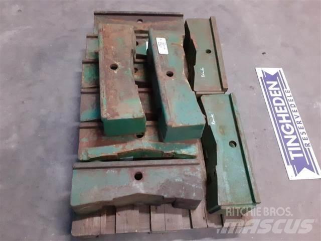 John Deere 2040 Przednie obciążniki