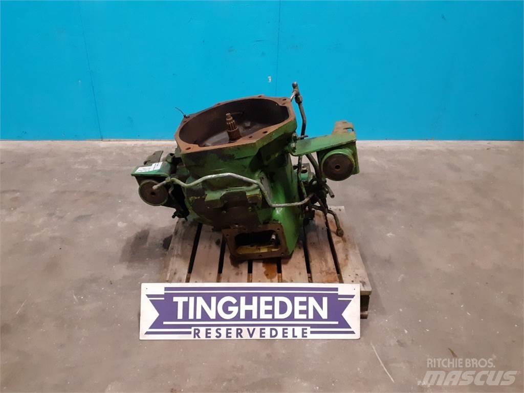 John Deere 2040 Przekładnie