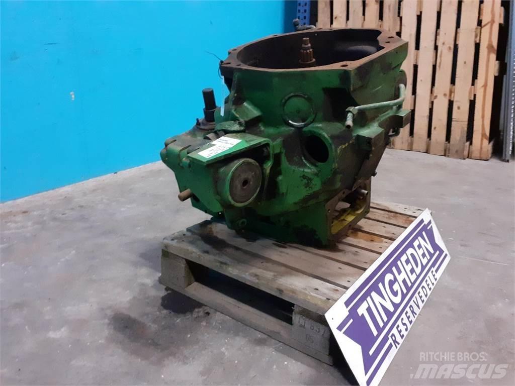 John Deere 2040 Przekładnie