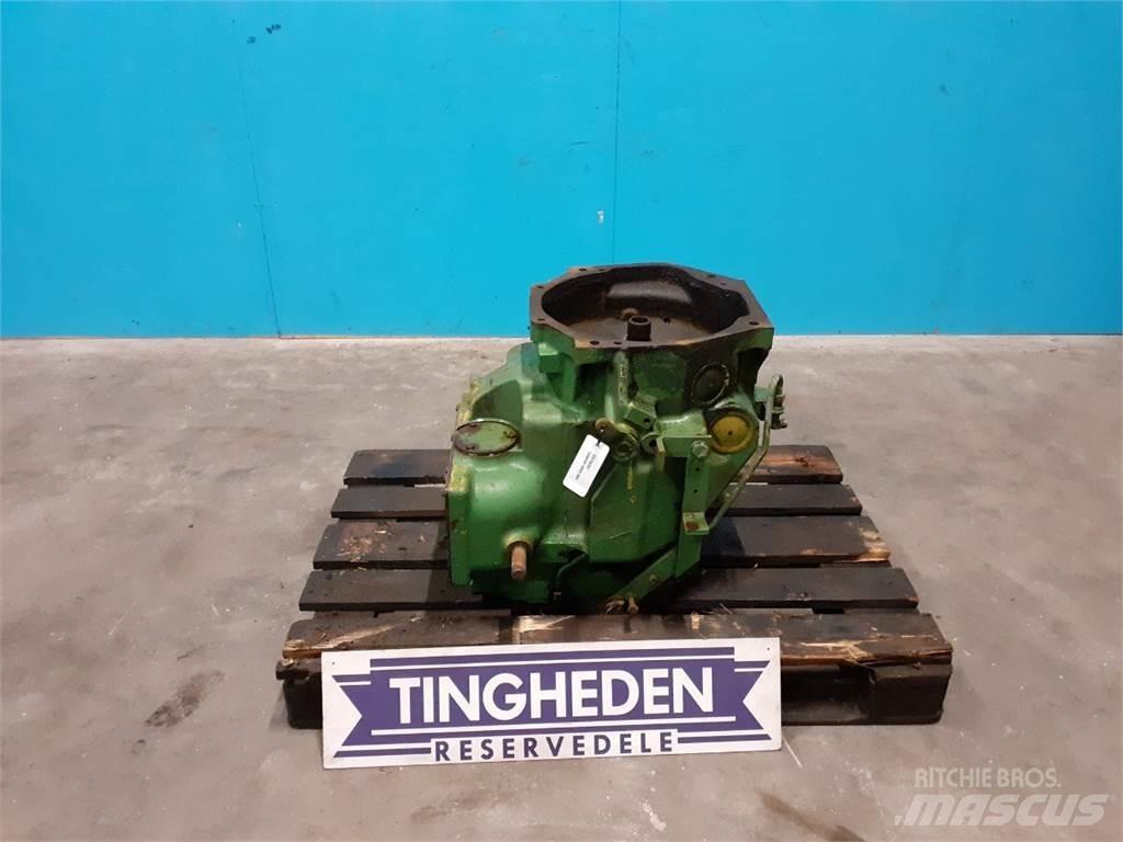 John Deere 2040 Przekładnie