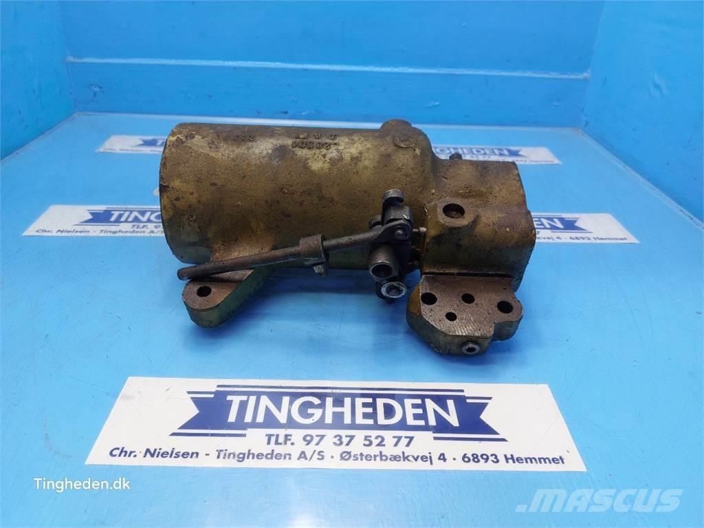 John Deere 2040 Hydraulika