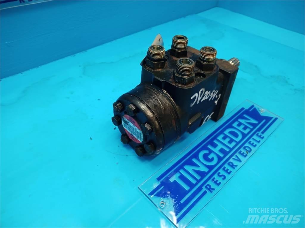 John Deere 2054 Hydraulika