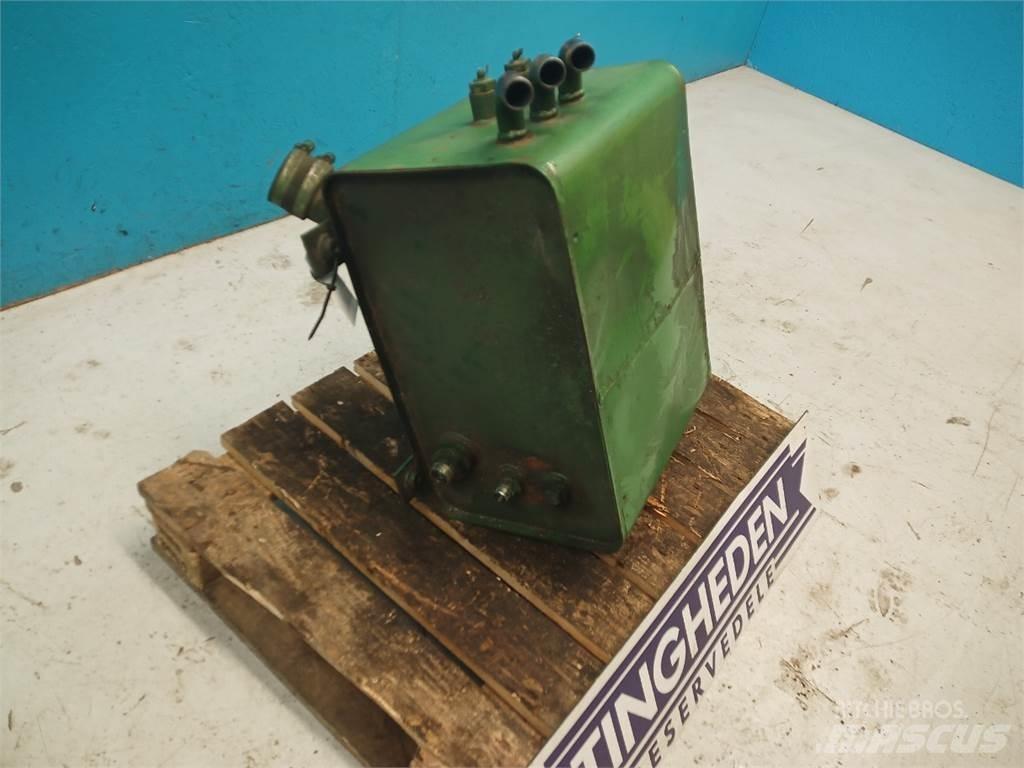 John Deere 2054 Hydraulika