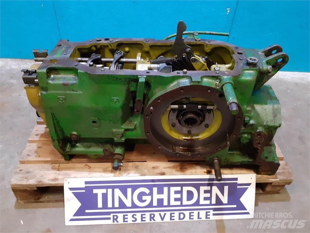 John Deere 2140 Przekładnie