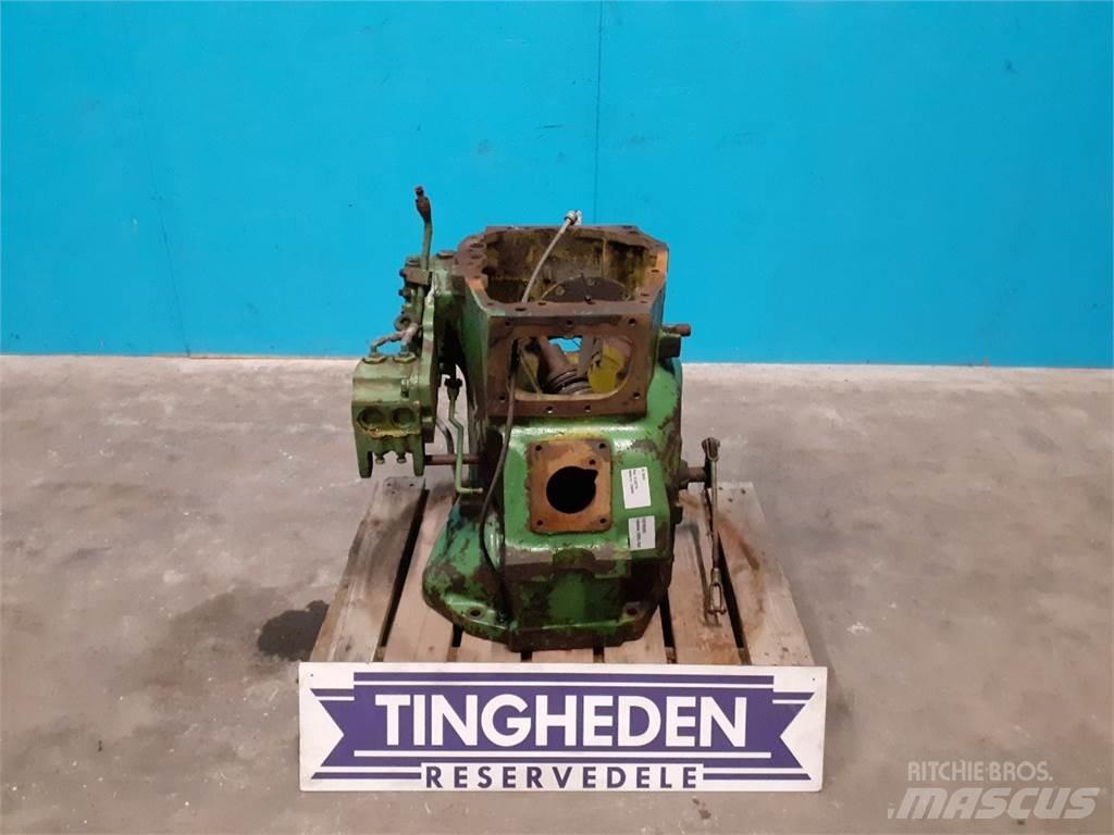 John Deere 2840 Przekładnie