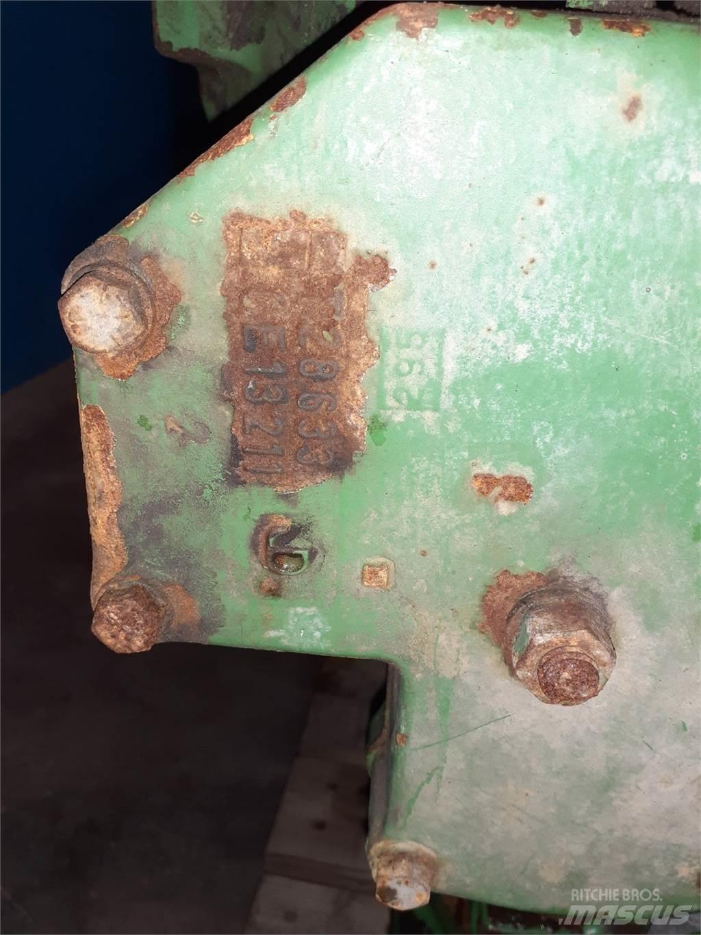 John Deere 2840 Przekładnie