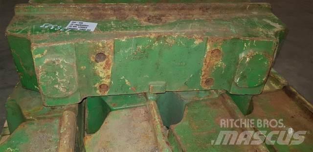 John Deere 3040 Przednie obciążniki