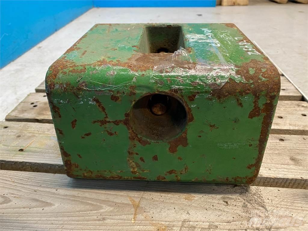 John Deere 3040 Przednie obciążniki