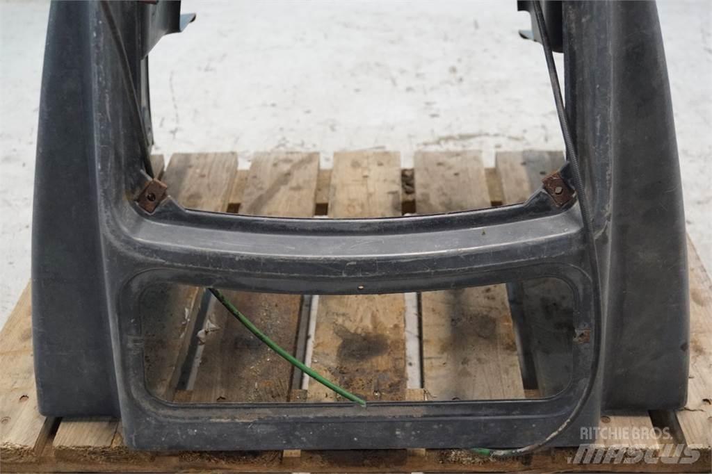John Deere 3140 Kabina i wnętrze