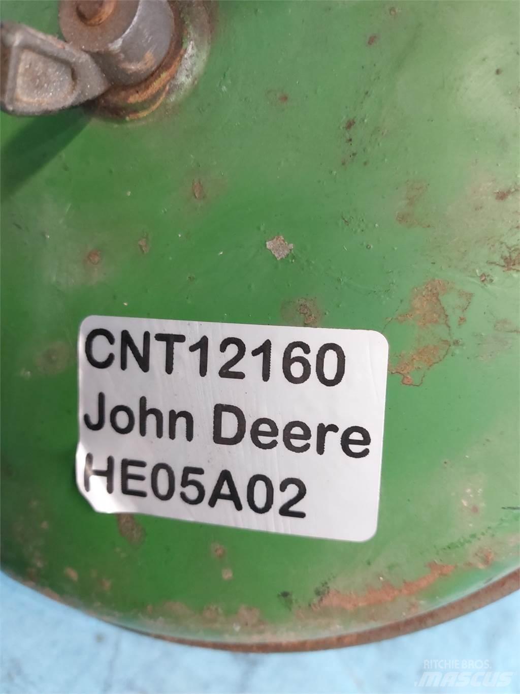 John Deere 3340 Silniki