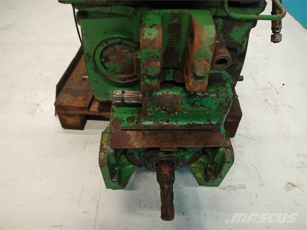 John Deere 4040 Przekładnie