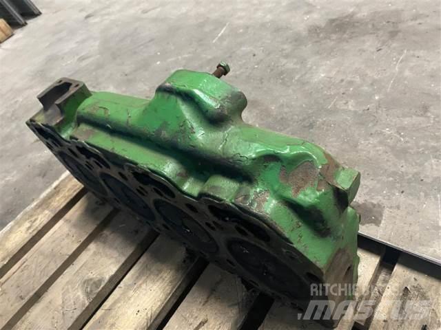 John Deere 4239 Silniki