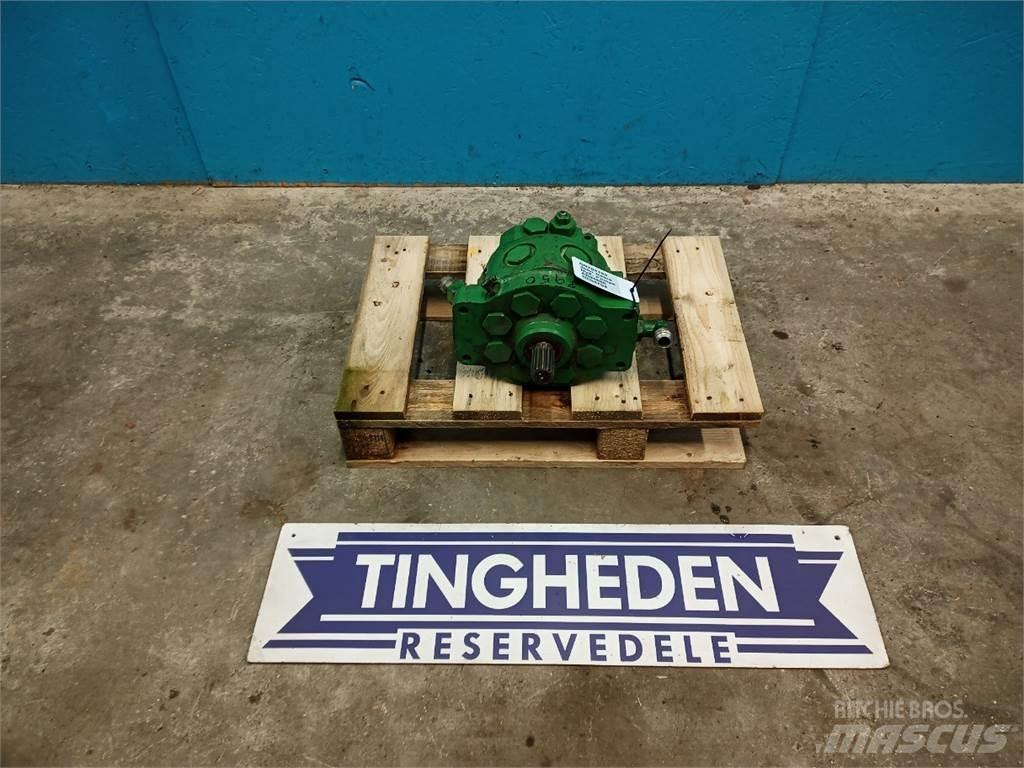 John Deere 4240 Hydraulika