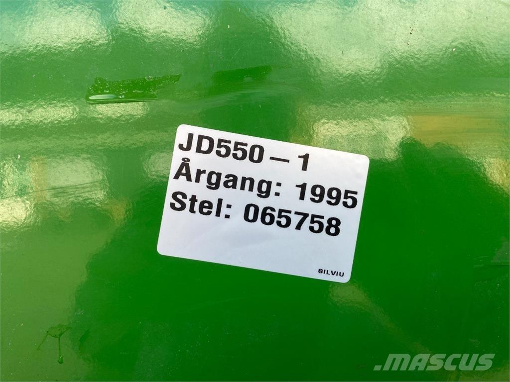 John Deere 550 Prasy zwijające