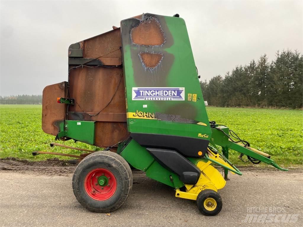 John Deere 592 Prasy zwijające
