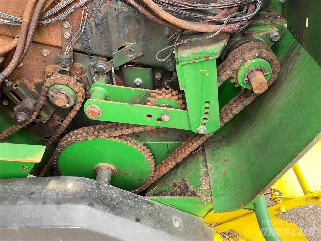 John Deere 592 Prasy zwijające