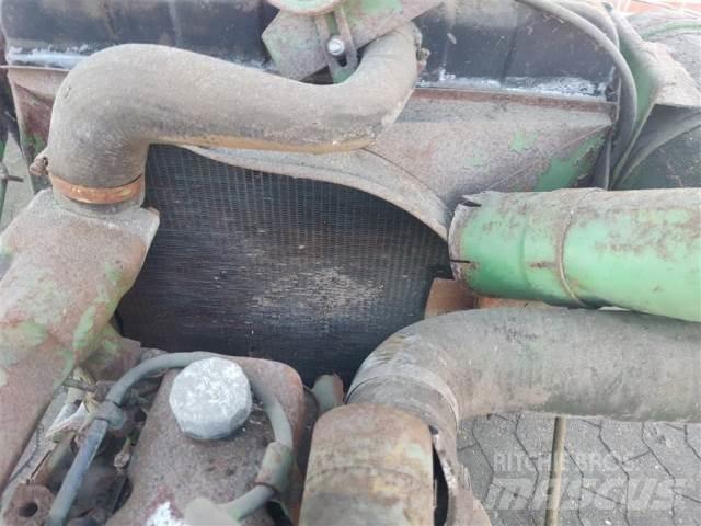 John Deere 6329D Silniki