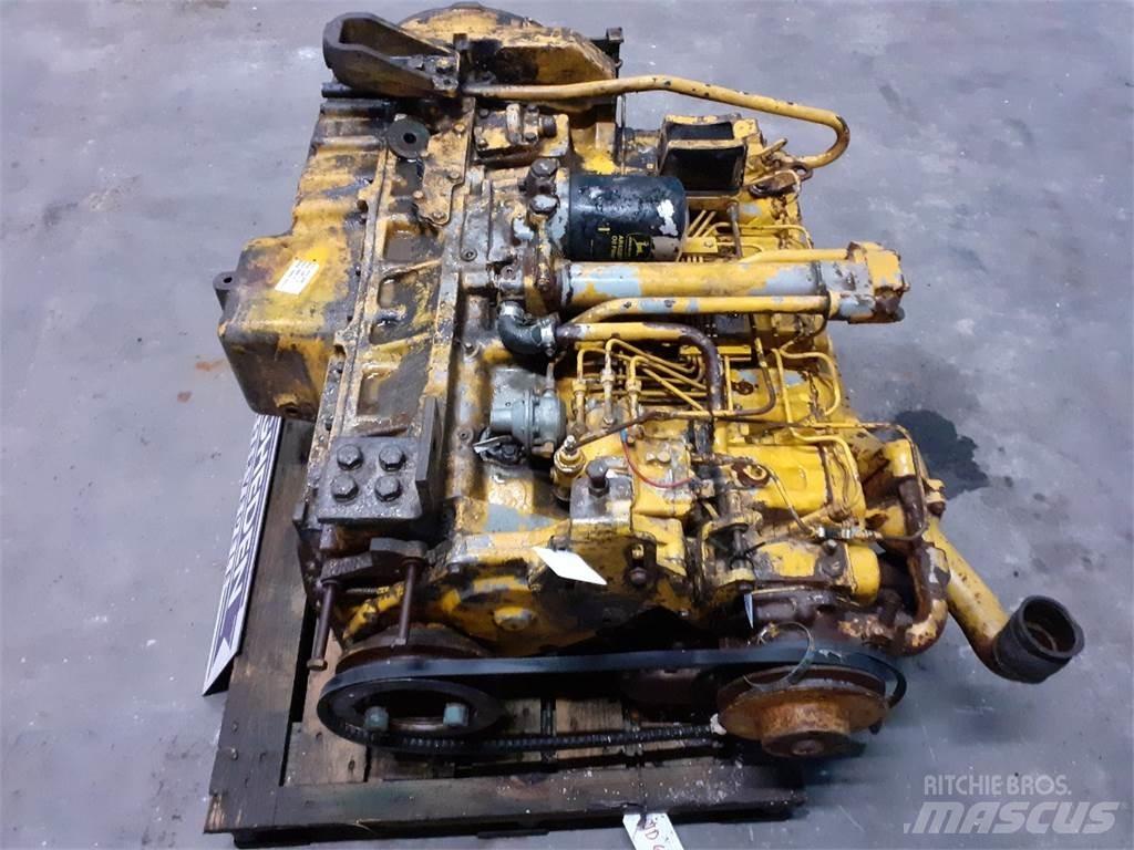 John Deere 644B Silniki