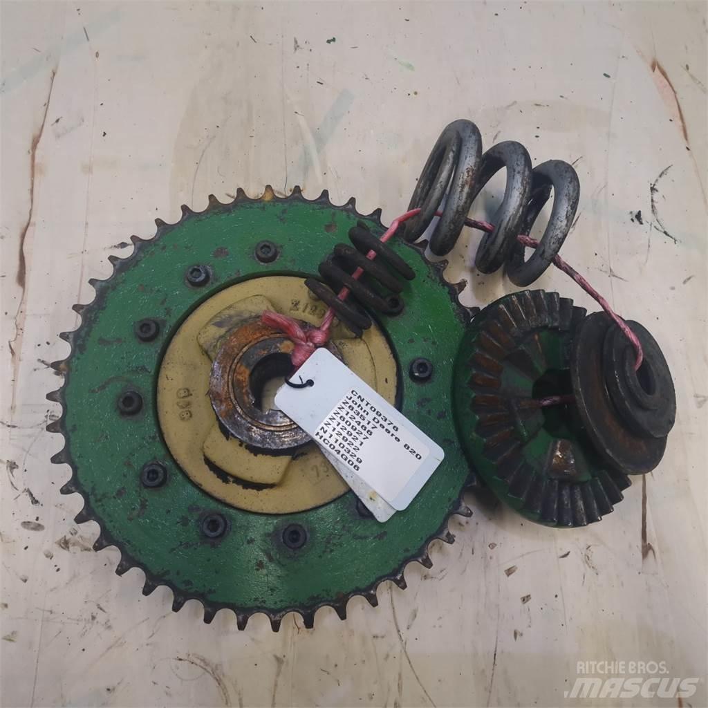 John Deere 820 Akcesoria do kombajnów zbożowych