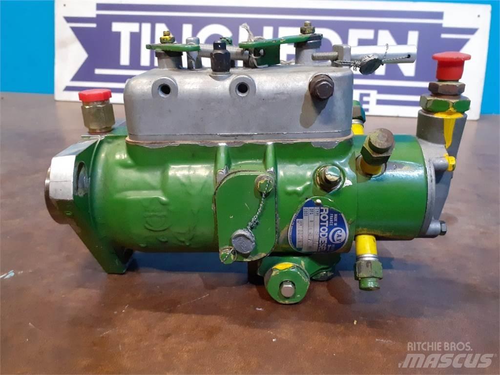 John Deere 935 Silniki