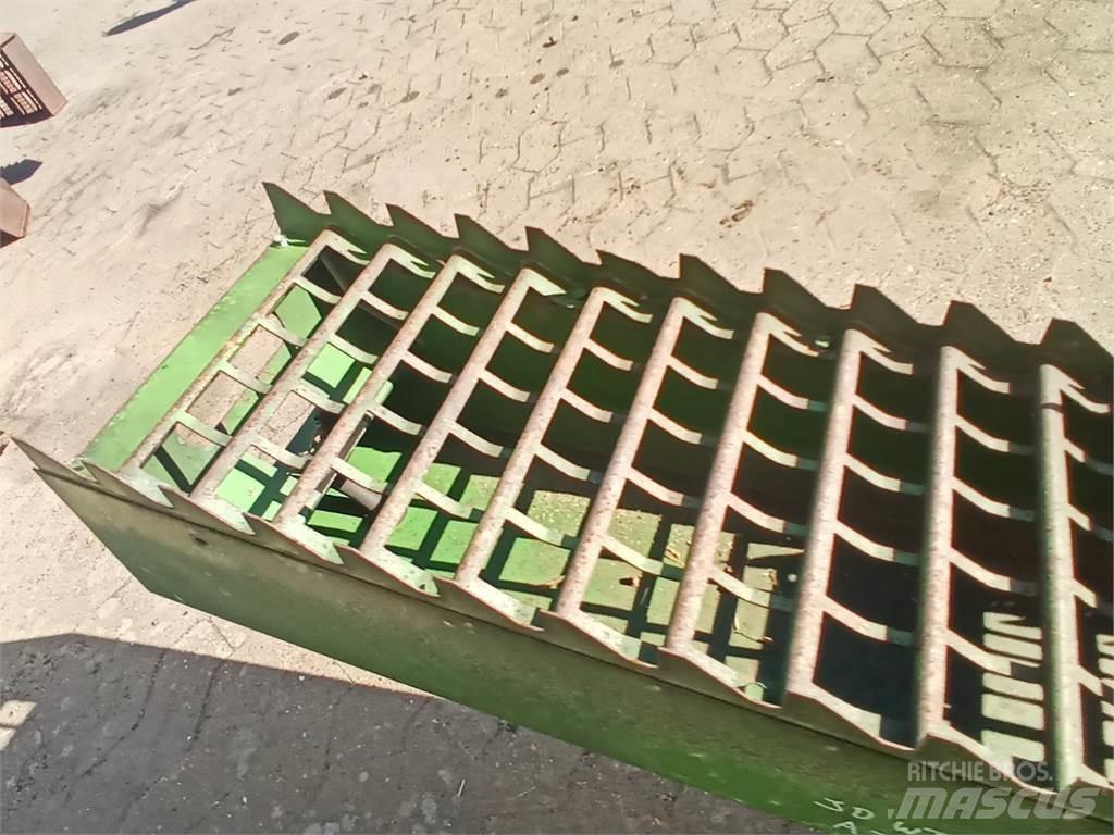 John Deere 9540 Akcesoria do kombajnów zbożowych