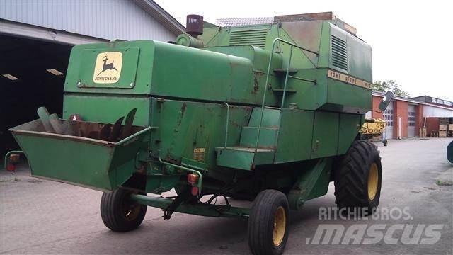 John Deere 975 Kombajny zbożowe